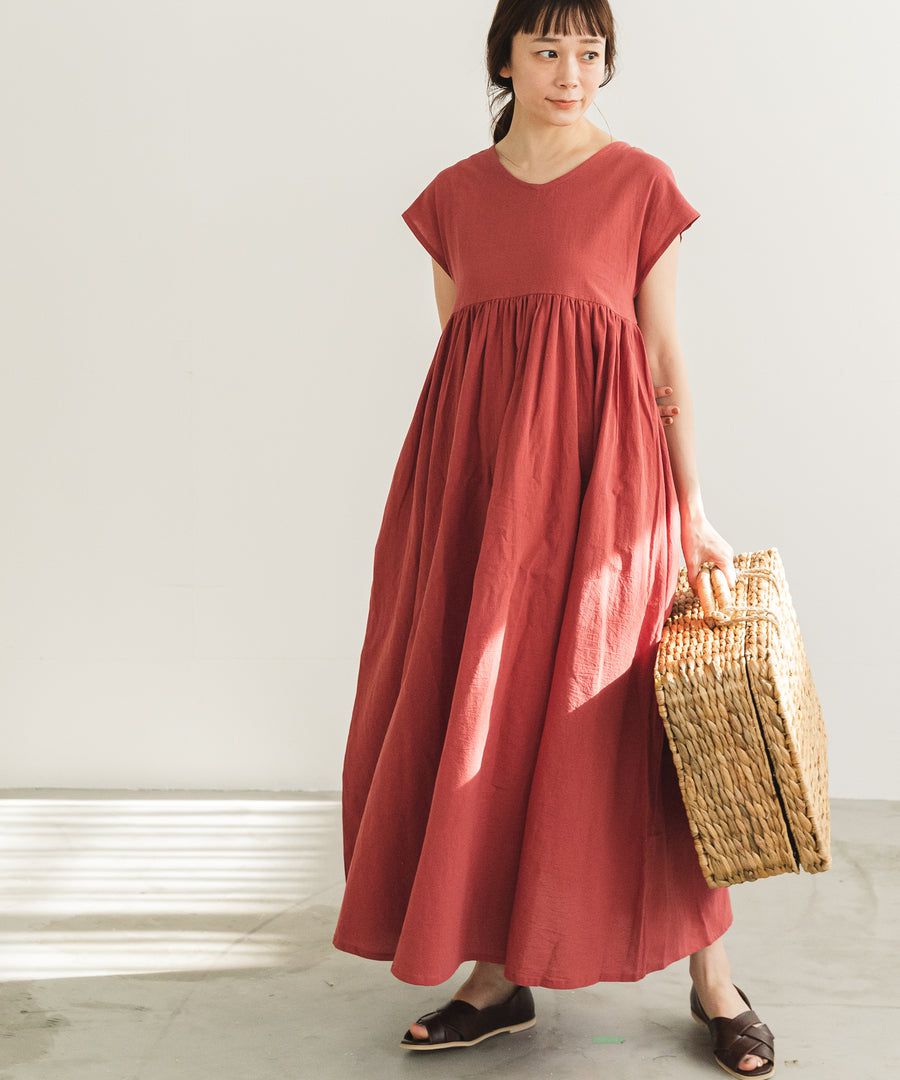 日本 PAIRMANON - 前後兩穿寬鬆短袖洋裝(媽媽)-素色-墨綠 (FREE)