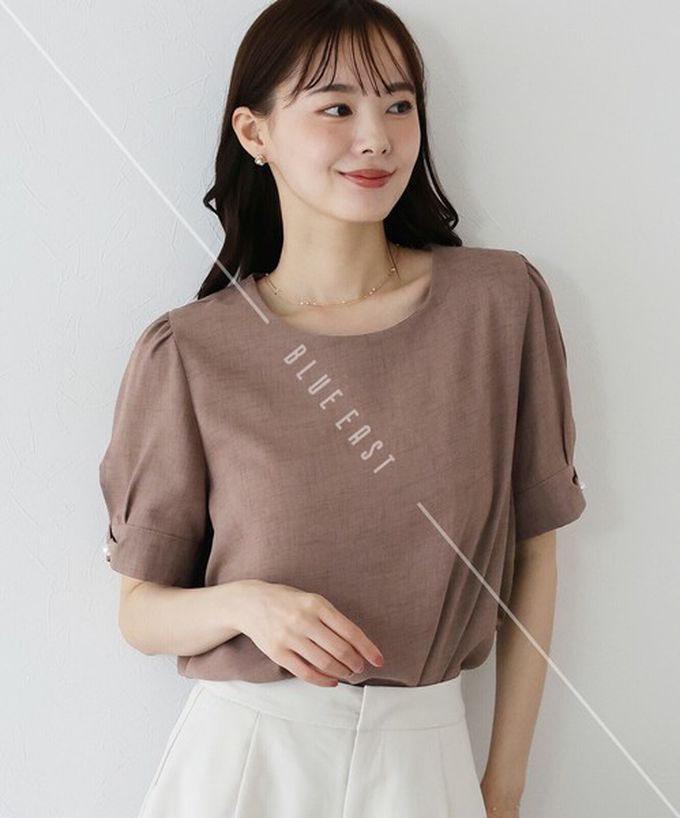 日本 BLUE EAST - 珍珠袖扣亞麻感氣質短袖上衣-白 (M)