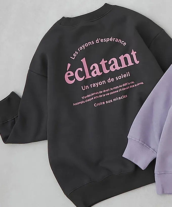 日本 devirock - 熱銷定番 裏起毛女孩印花大學長袖上衣-乳牛愛心-灰黑