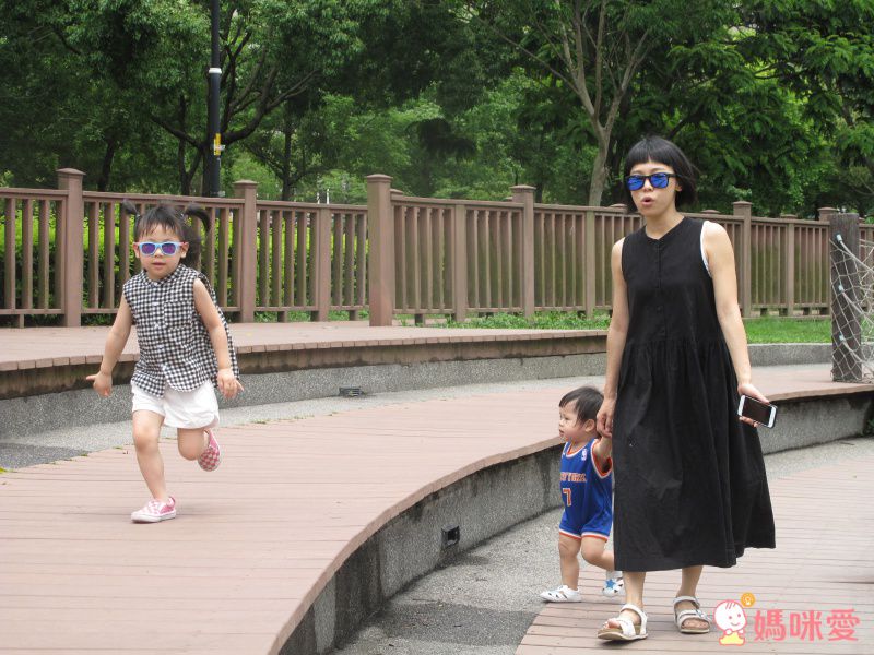 【義大利製 roshambo】親子時尚太陽眼鏡、鍍膜抗藍光眼鏡