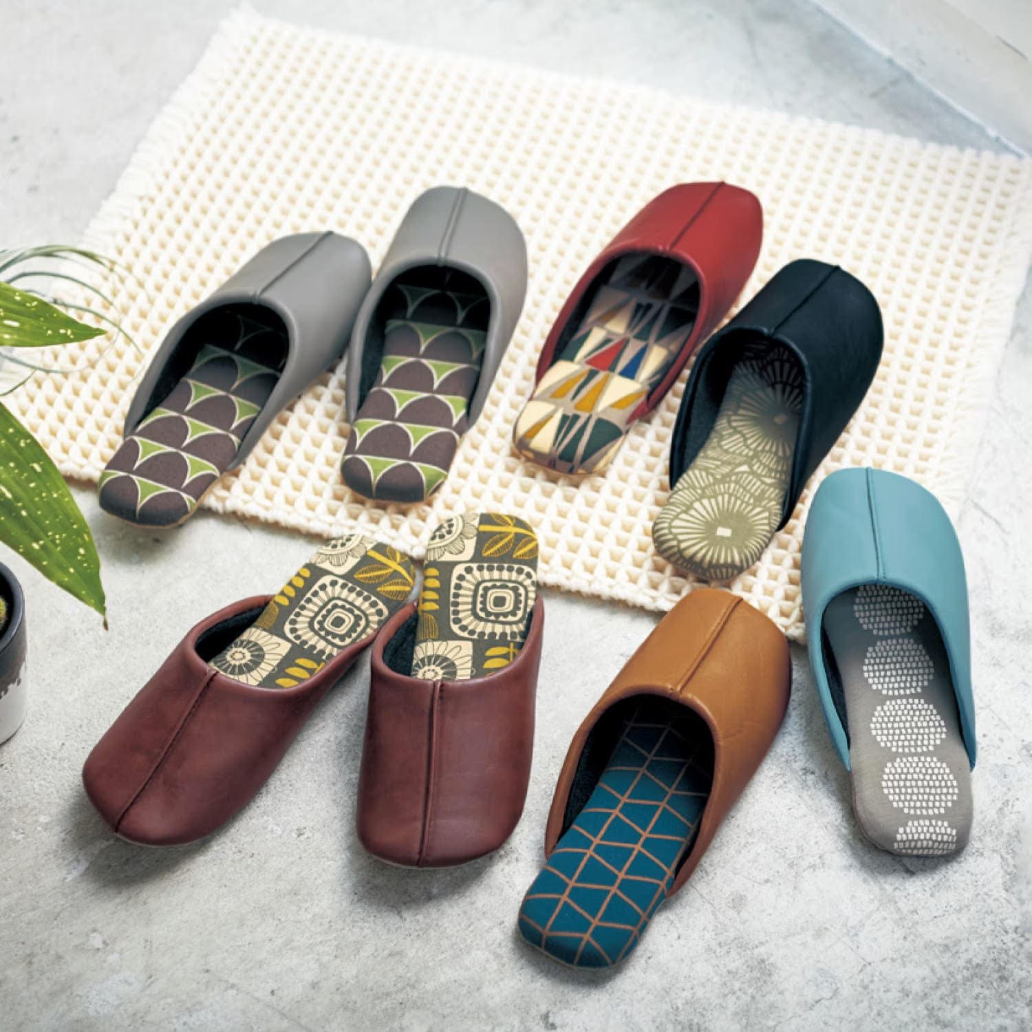 日本千趣會 - 可機洗 耐髒汙皮質室內拖鞋-北歐幾何-深棕色系