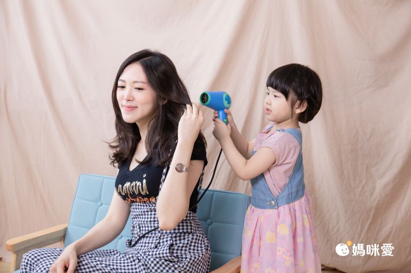 小七泡泡 - 負離子低幅射吹風機-恐龍