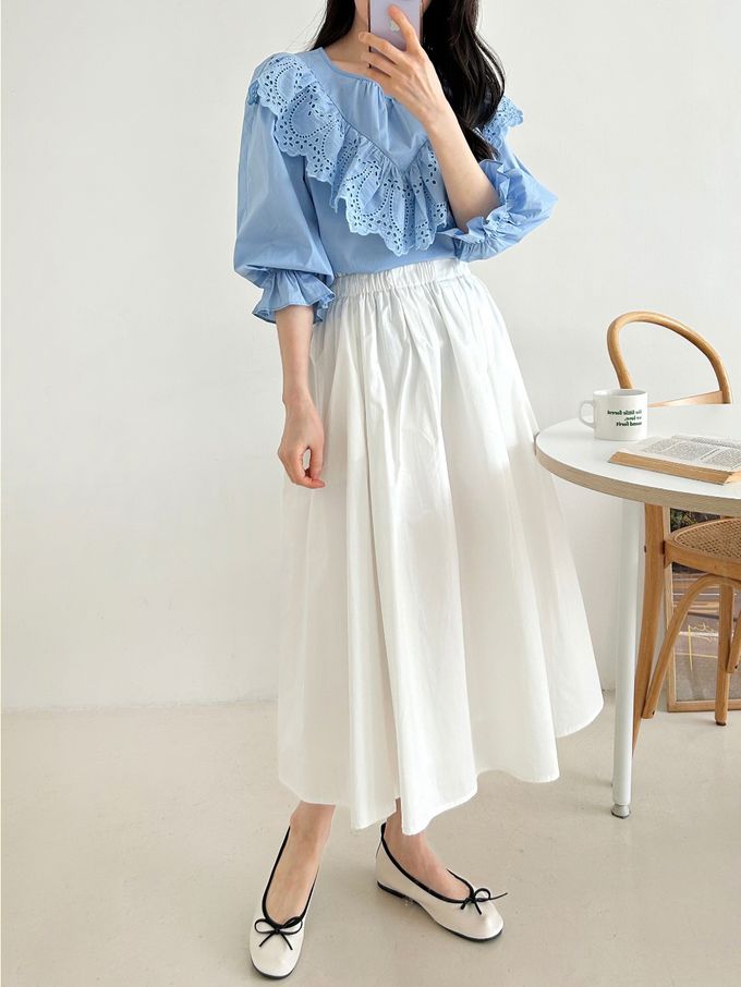 韓國女裝連線 - 鏤空V字荷葉裝飾圓領襯衫-天藍 (FREE)