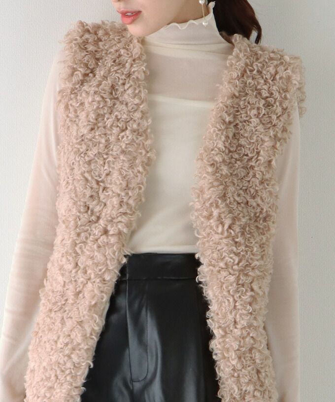 日本 BLUE EAST - 時尚毛絨開襟背心-白