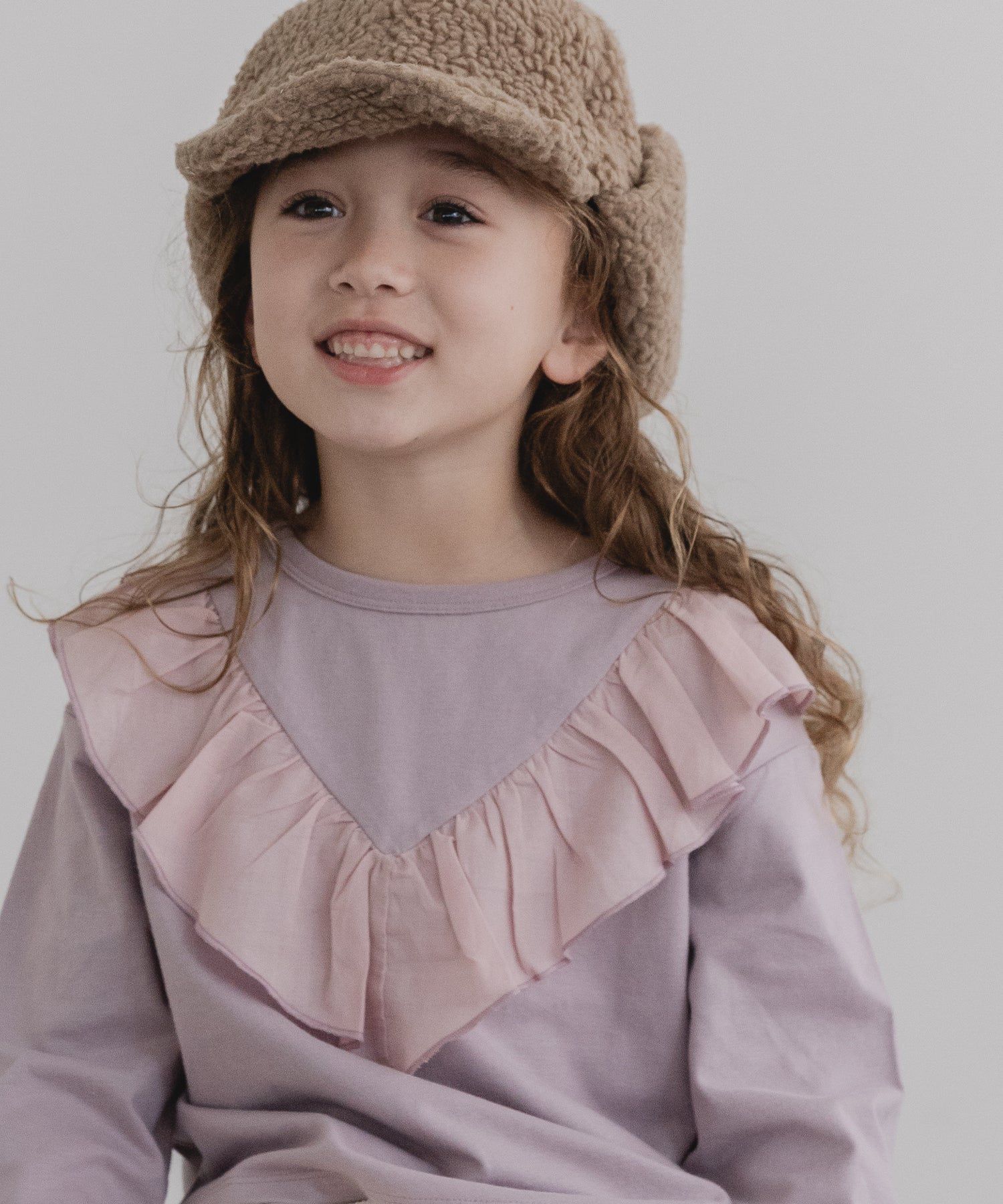 日本 PAIRMANON - 柔棉100% 可愛捲邊薄長袖上衣-桃粉