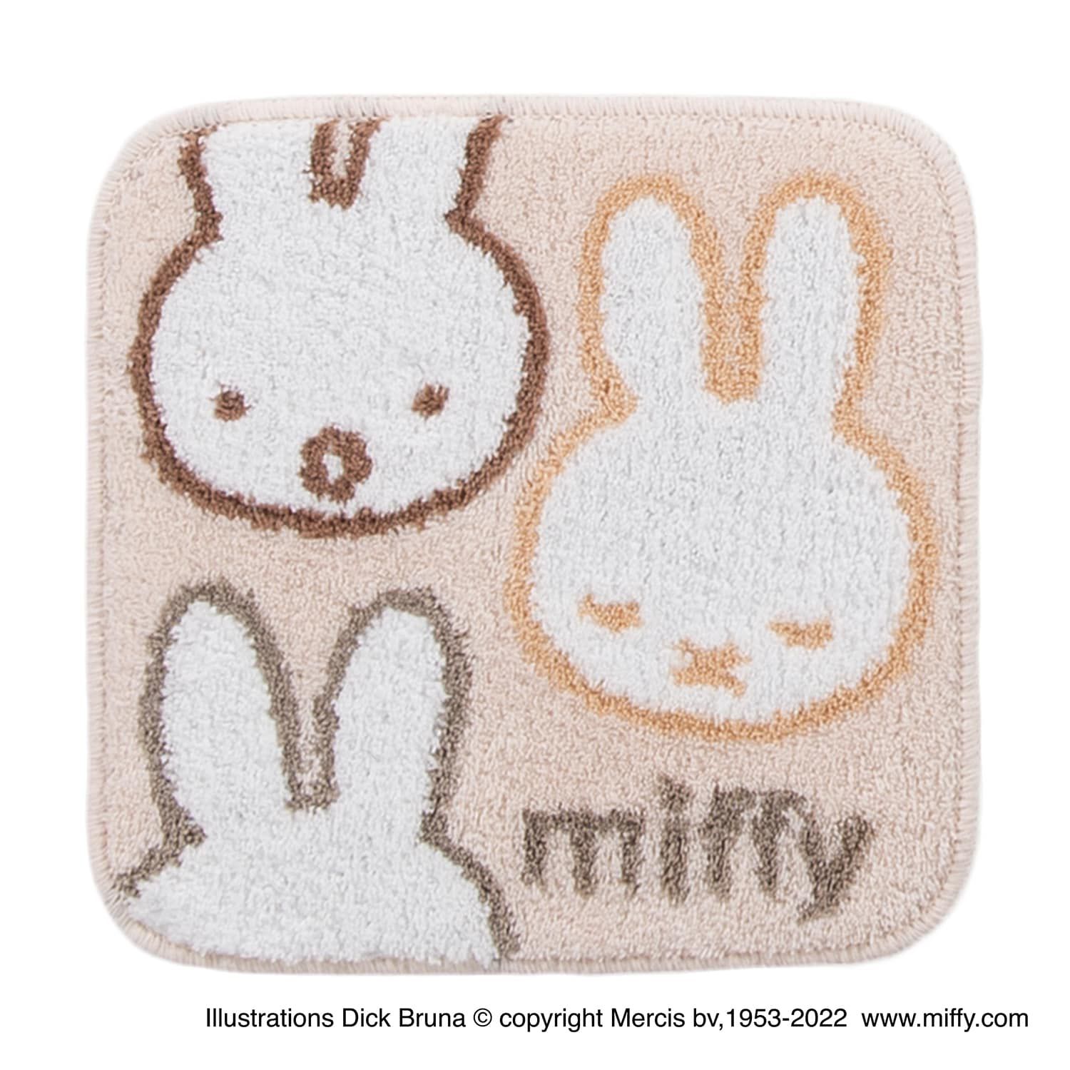 日本千趣會 - 柔軟舒適坐墊/椅墊-米飛兔-卡其 (38x38cm)