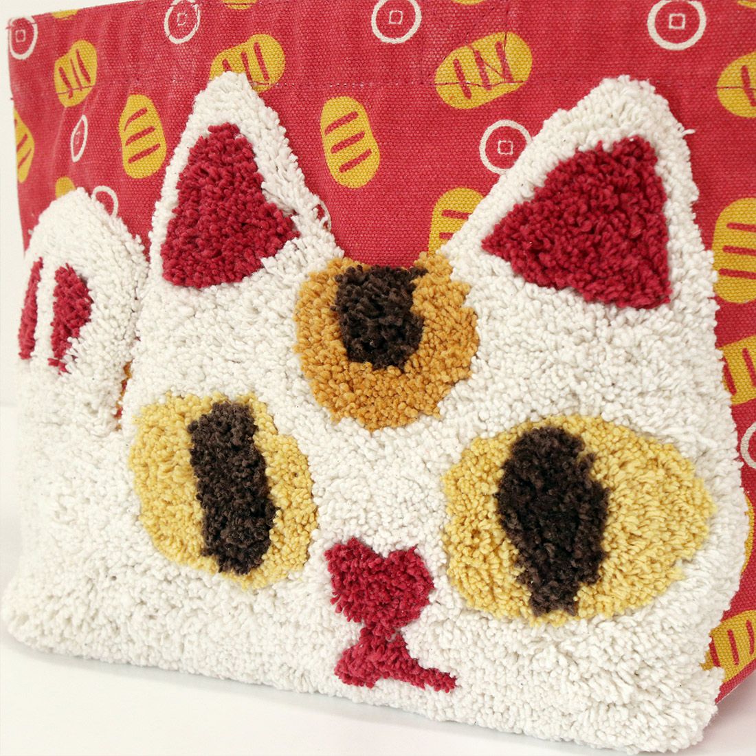 日本 TOMO - [限定]開運好物刺繡手提袋-招財貓-紅 (30×20×D10cm)