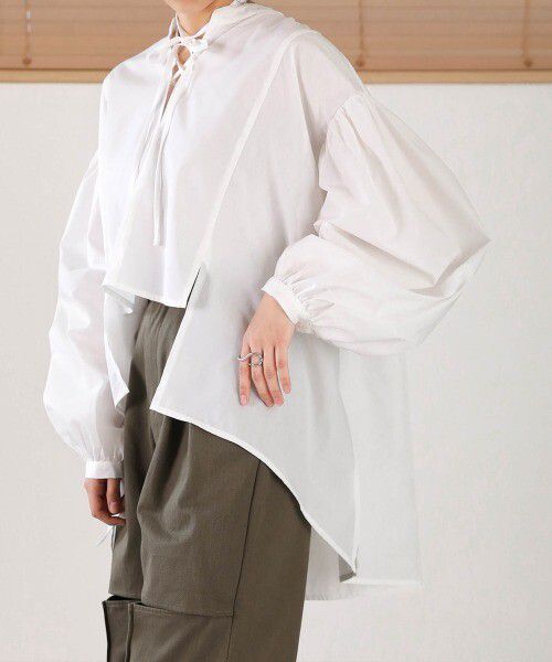 日本 Bab - 前短後長設計感綁帶上衣-簡約白