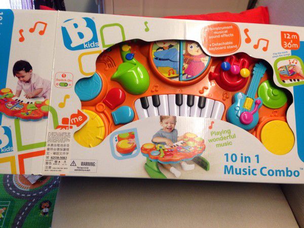 售 9成新 Bkids 10合一音樂鋼琴玩具組