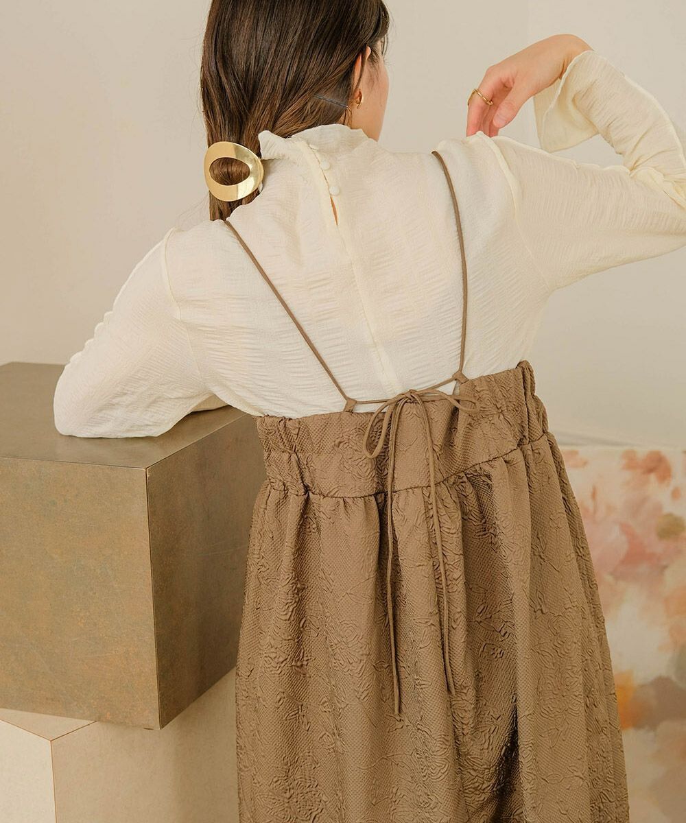 日本 Bab - 質感皺縮木耳領長袖上衣-酪梨綠