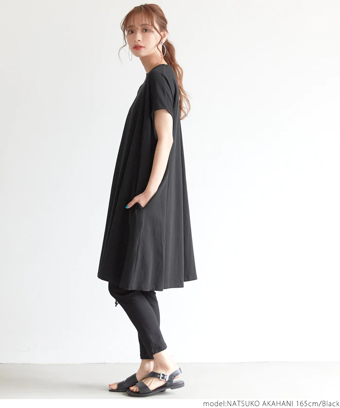 日本 COCA - 純棉圓領修身剪裁長版短袖上衣-黑