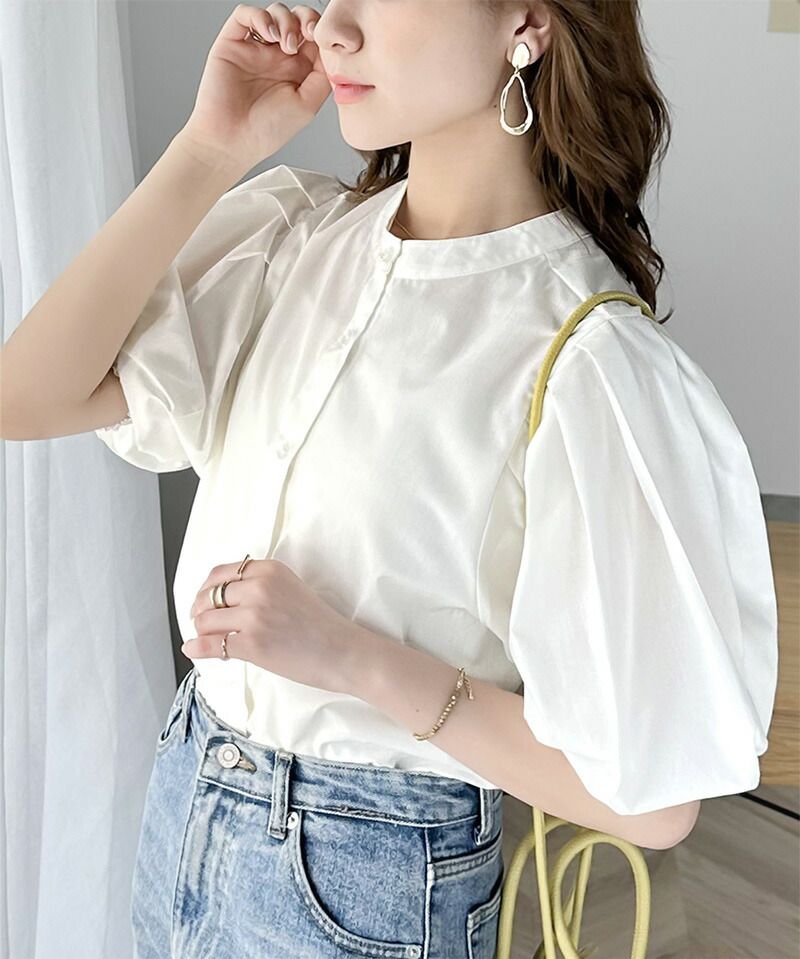 日本 Classical Elf - 氣質皺摺泡泡短袖襯衫-淺米杏