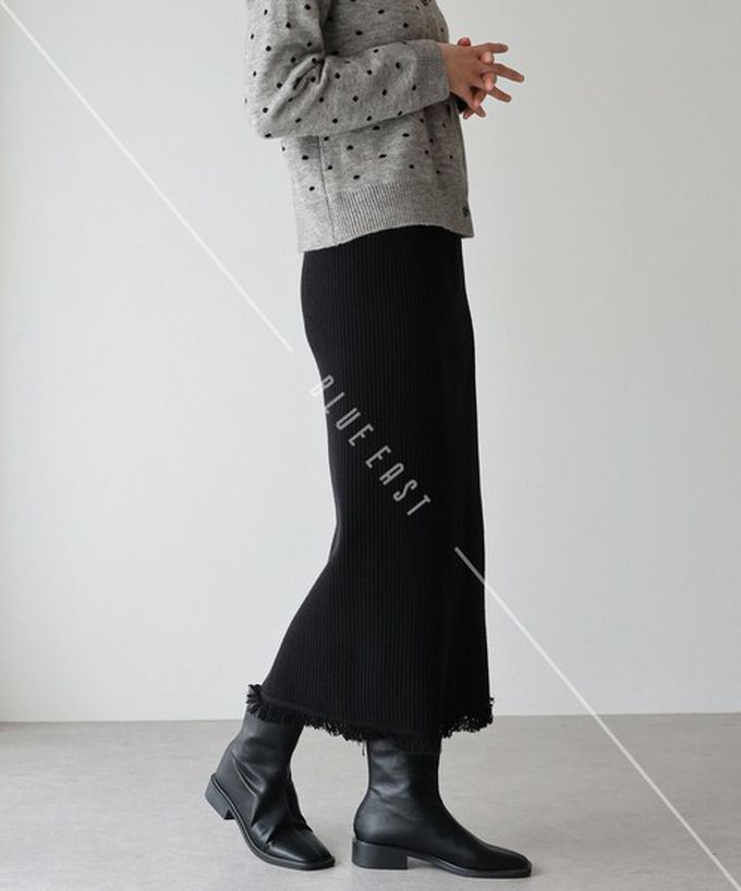 日本 BLUE EAST - 微閃亮羅紋針織流蘇開叉鉛筆裙-摩卡