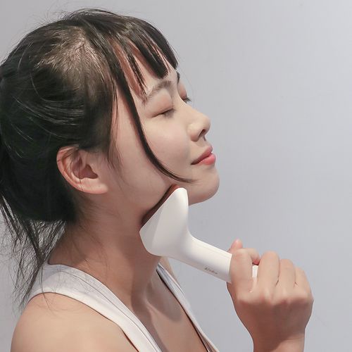 【3ZeBra】deepinn 小美推刮按摩棒-白色-117 g