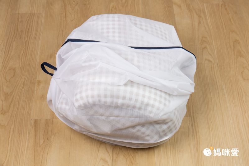 日本代購 - Daiya 大容量棉被專用洗衣袋