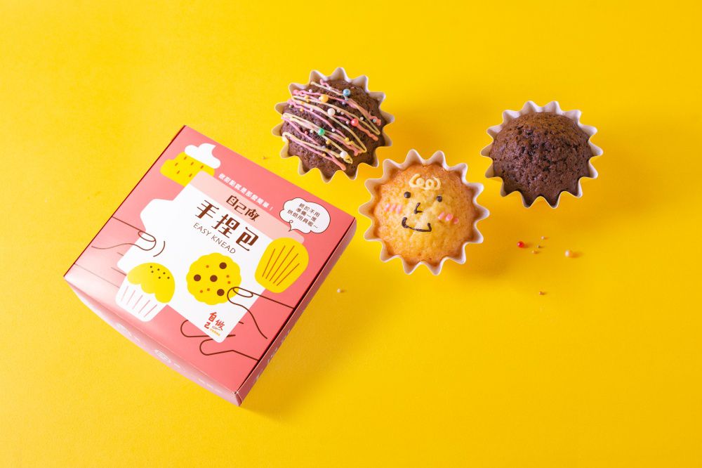 自己做烘焙聚樂部 - 手捏蜂蜜蔓越莓杯子蛋糕【常溫】