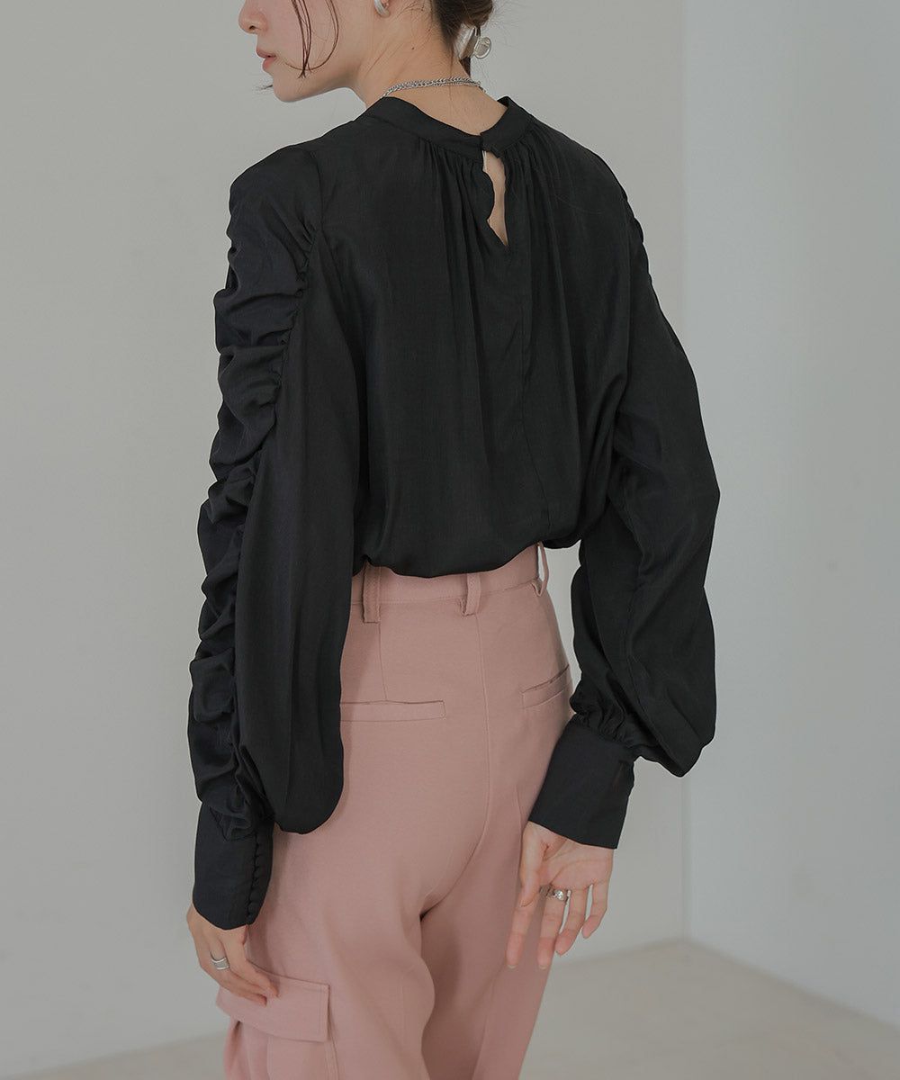 日本 Bab - 嫘縈柔滑抓皺薄長袖上衣-米杏