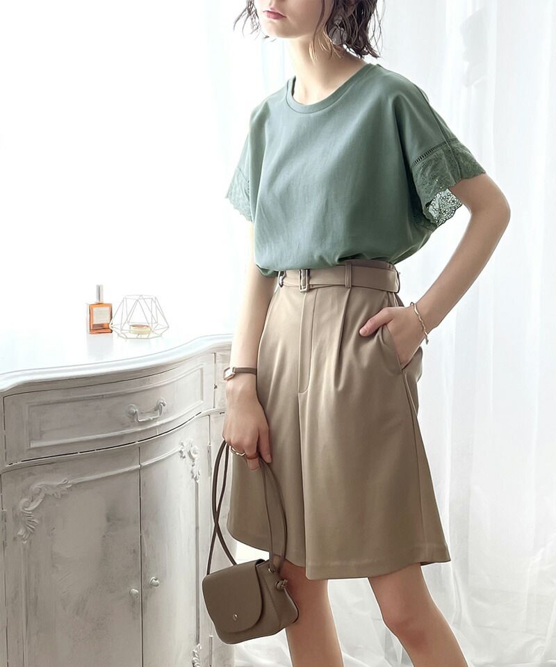 日本 Classical Elf - 100%棉 透氣蕾絲拼接短袖上衣-灰米