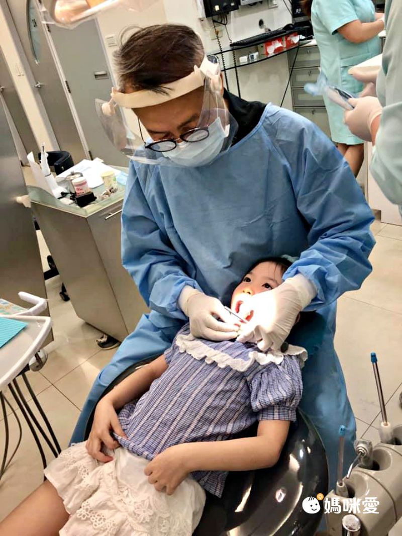 MangoBanana - 乳牙收藏盒-大象泡泡 (17.6 x 17.6 x 4 cm)-英文版