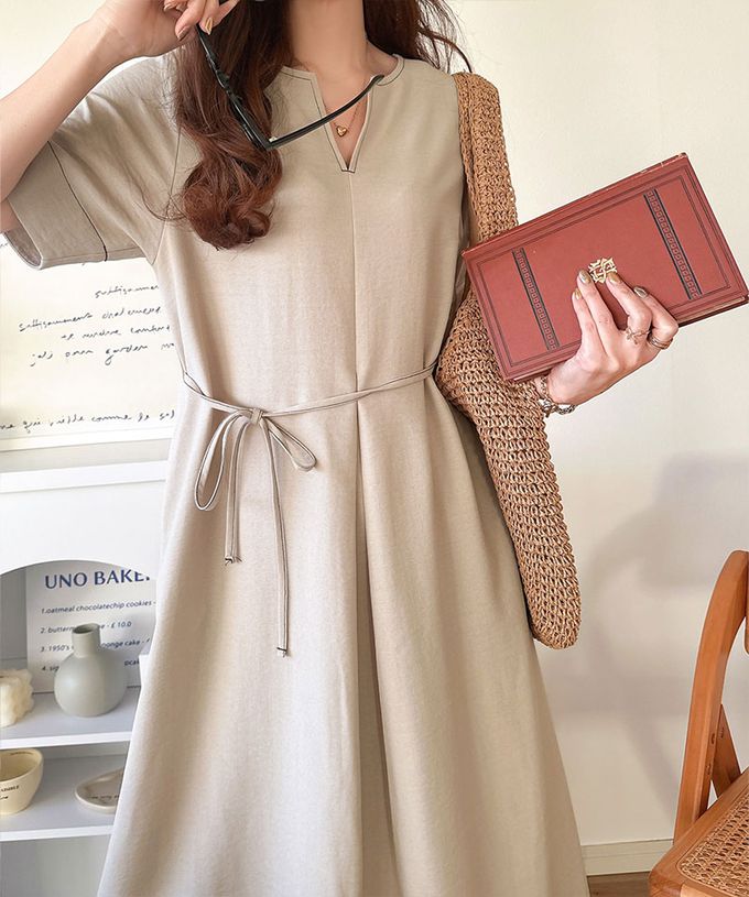 日本 Classical Elf - 鑰匙領綁帶休閒感縫線短袖洋裝-米杏