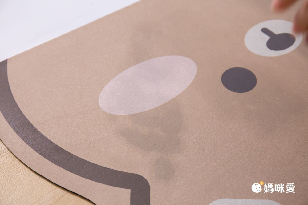 上田屋 - 連續踩踏瞬吸乾爽科技絨腳踏墊/地墊/防霉抗菌快乾好洗/柔軟彈性材質-小熊-小熊-棕 (40x60x0.5cm±5%)