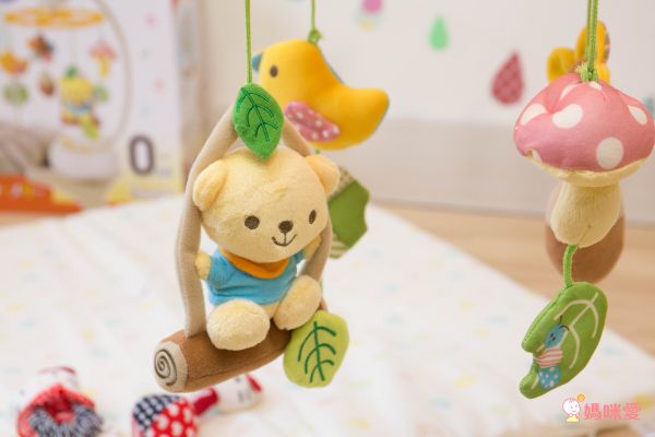 日本 Combi - Kuma 哭聲感應安撫音樂鈴-0個月起