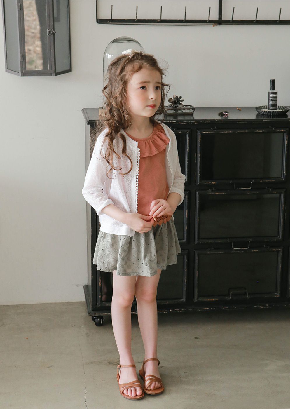 韓國 PuellaFLO - 蕾絲滾邊薄款小外套-象牙白