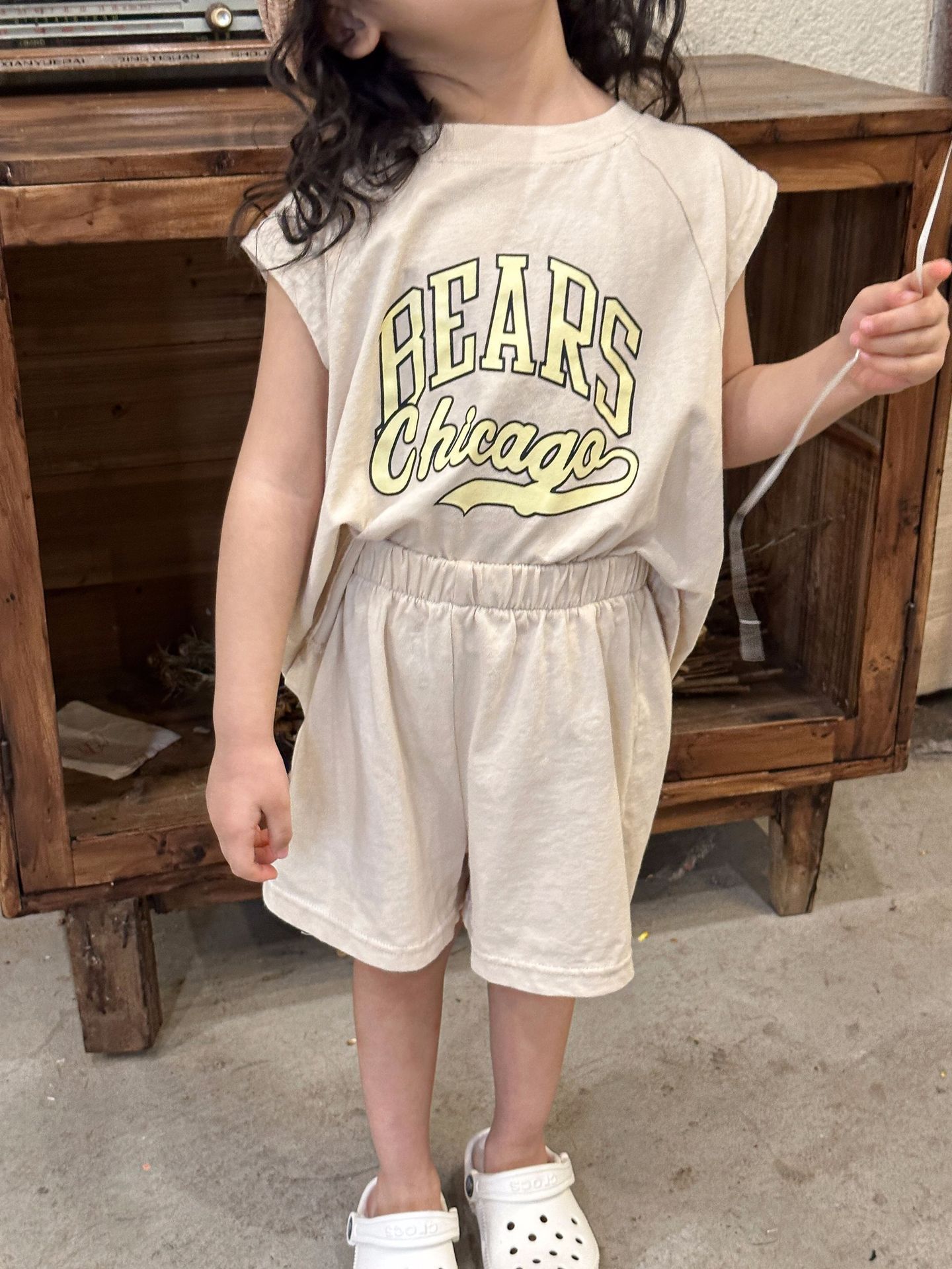 純棉圓領休閒無袖套裝-草寫英文字-灰色