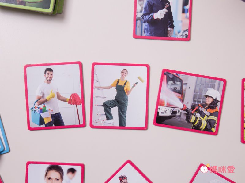 西班牙Akros - 合作學習桌遊：猜猜我是誰