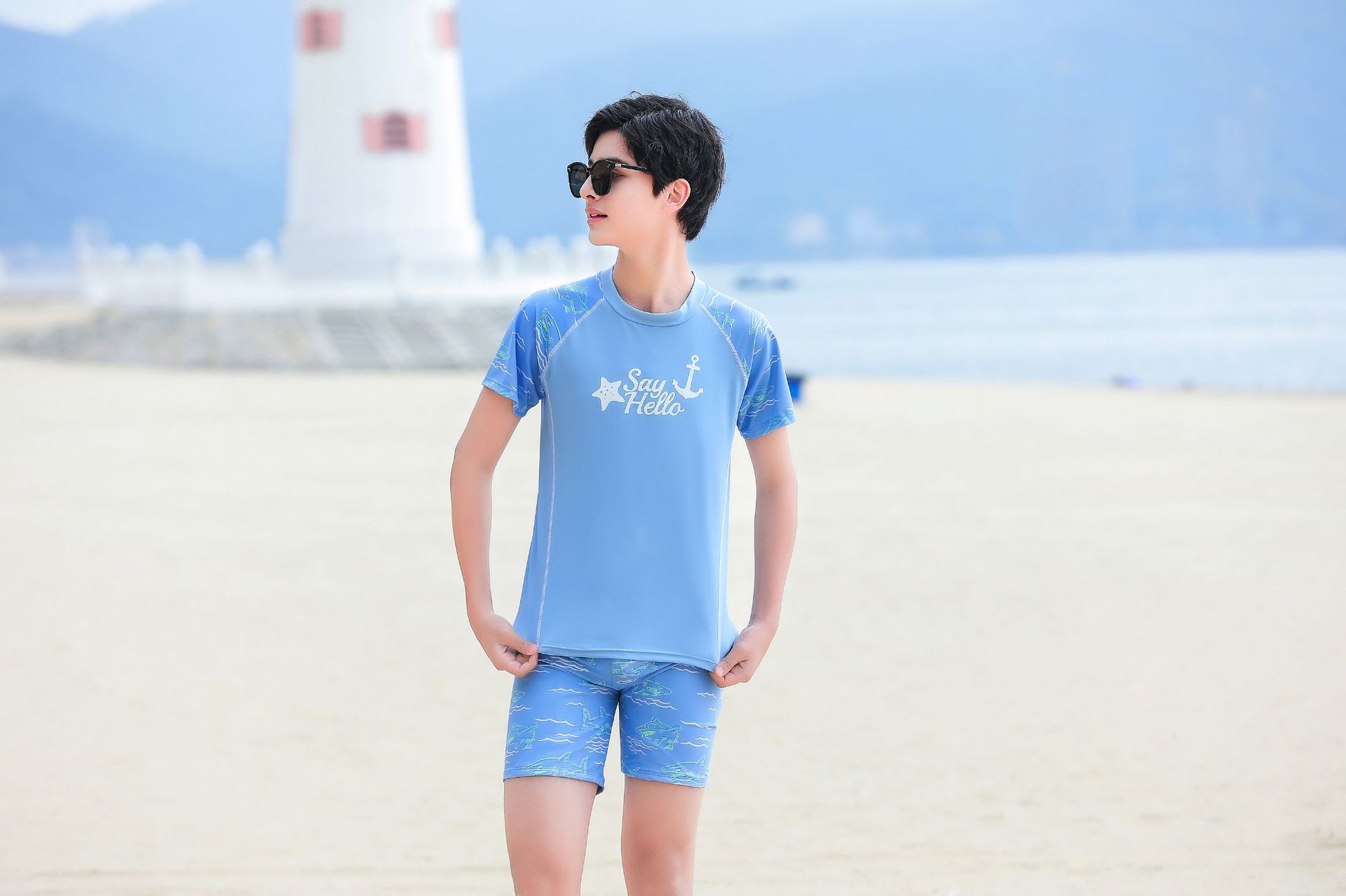 大童男孩短袖泳衣套裝(二件組)-星星船錨-淺藍色-泳衣、泳褲