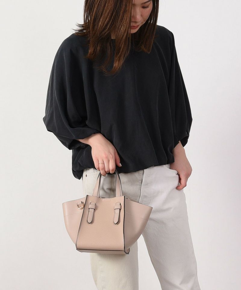 日本 COOCO - 仿皮蝙蝠托特包-白 (15x18.5x14.5cm)