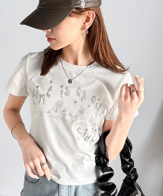 日本 Classical Elf - mily bilet 燙銀俏麗印花短袖上衣-黑