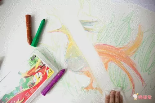 韓國 AMOS - 12色粗款神奇水蠟筆