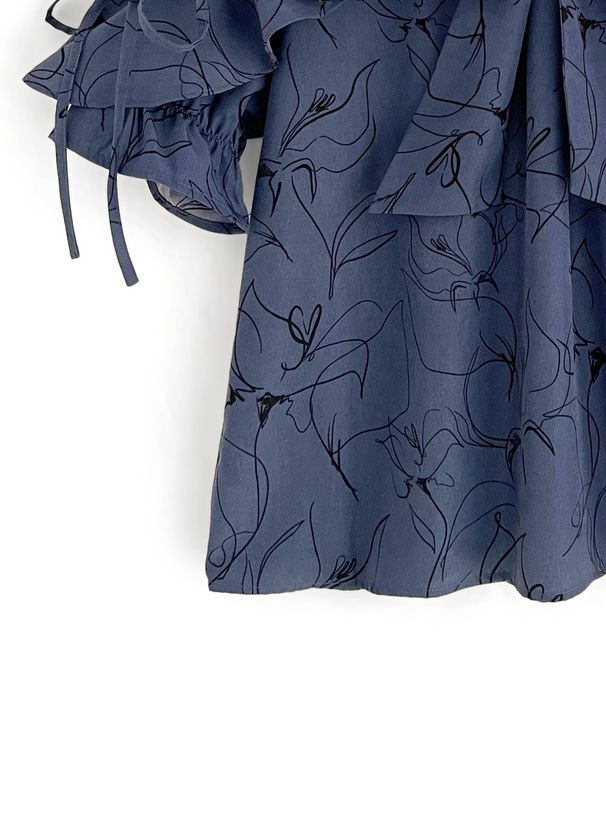 日本 GRL - 氣質碎花挖肩雪紡短袖上衣-深藍 (F)