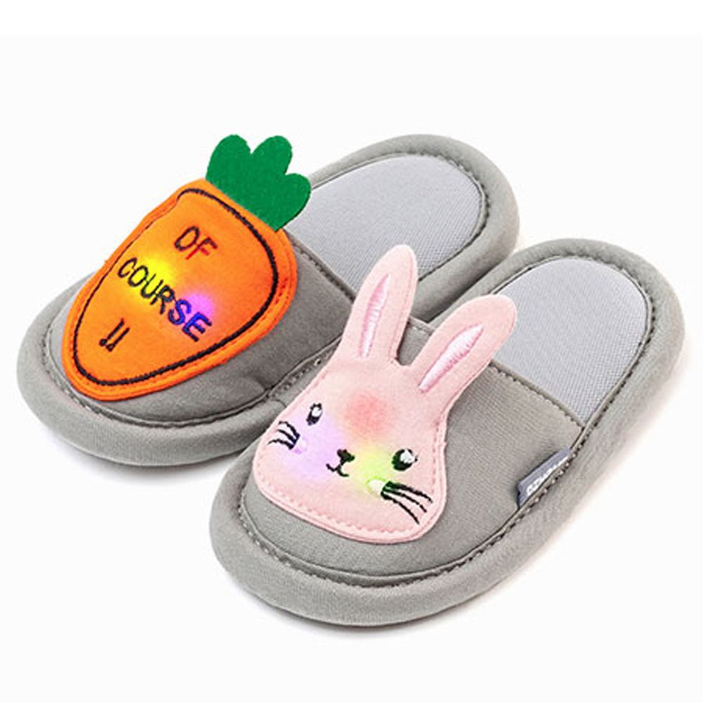 韓國 OZKIZ - 消音防滑室內鞋-LED閃耀蔬果款-灰色紅蘿蔔