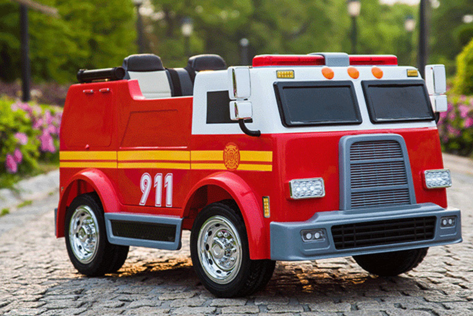 聰明媽咪兒童超跑 - 消防車造型 雙人座 雙驅兒童電動車-紅色