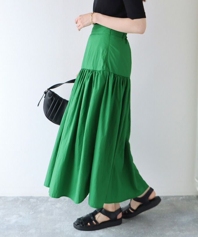 日本 BLUE EAST - 百搭顯瘦長裙-米杏