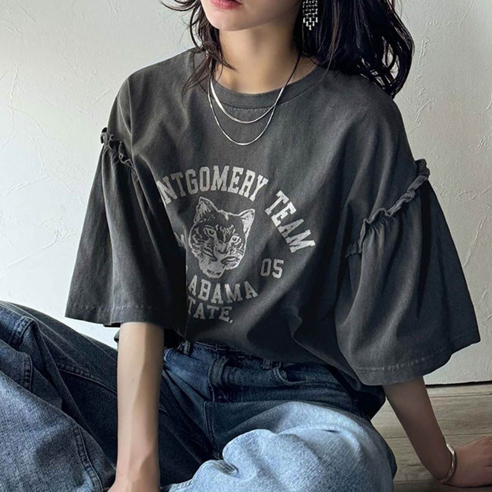 貓科酷印花寬大荷葉五分袖上衣-炭灰