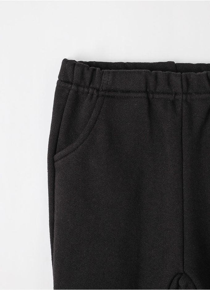 韓國 OZKIZ - (附配飾)質感女孩長袖微喇叭套裝-黑