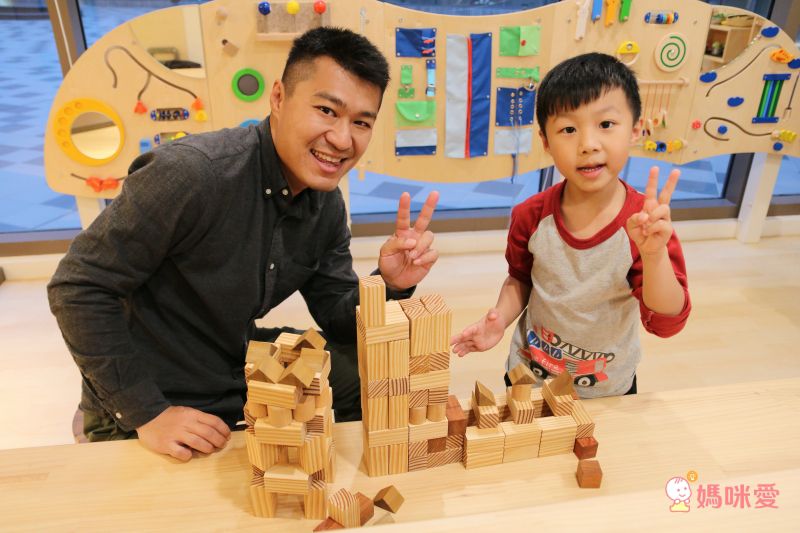 桃園名人堂花園大飯店 - 【兩大一小(6-12歲)】平日入住一泊一食豪華雙人房代訂房專案-有效期限至2024/01/31