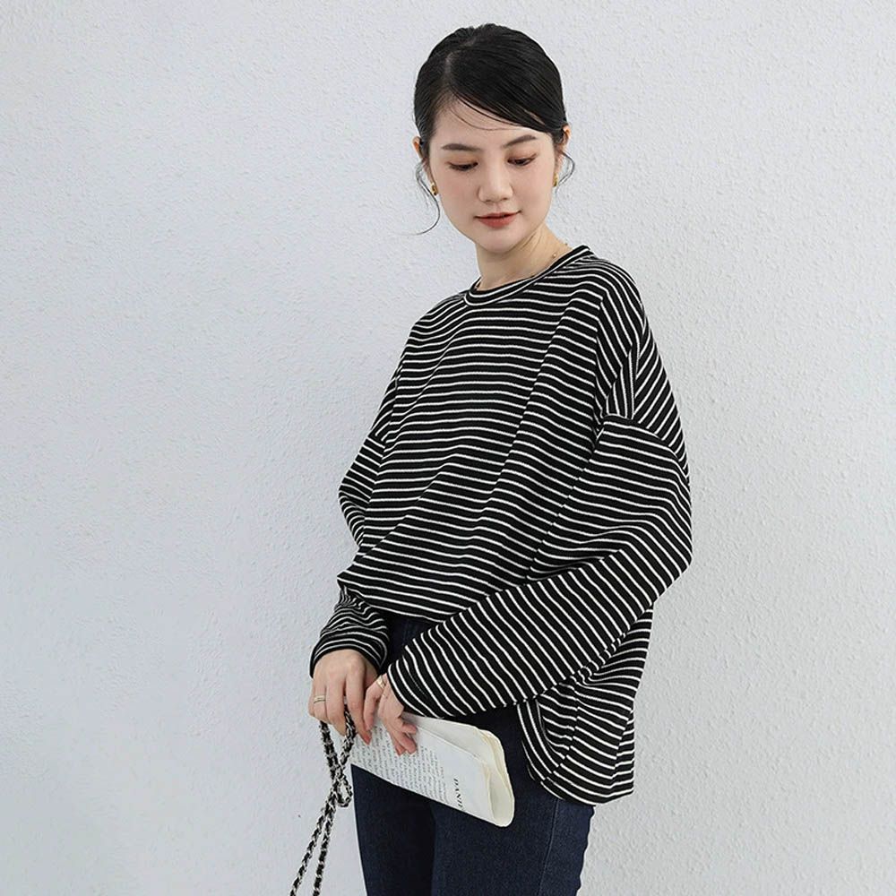 抗皺落肩針織感長袖上衣-黑色條紋 (F)
