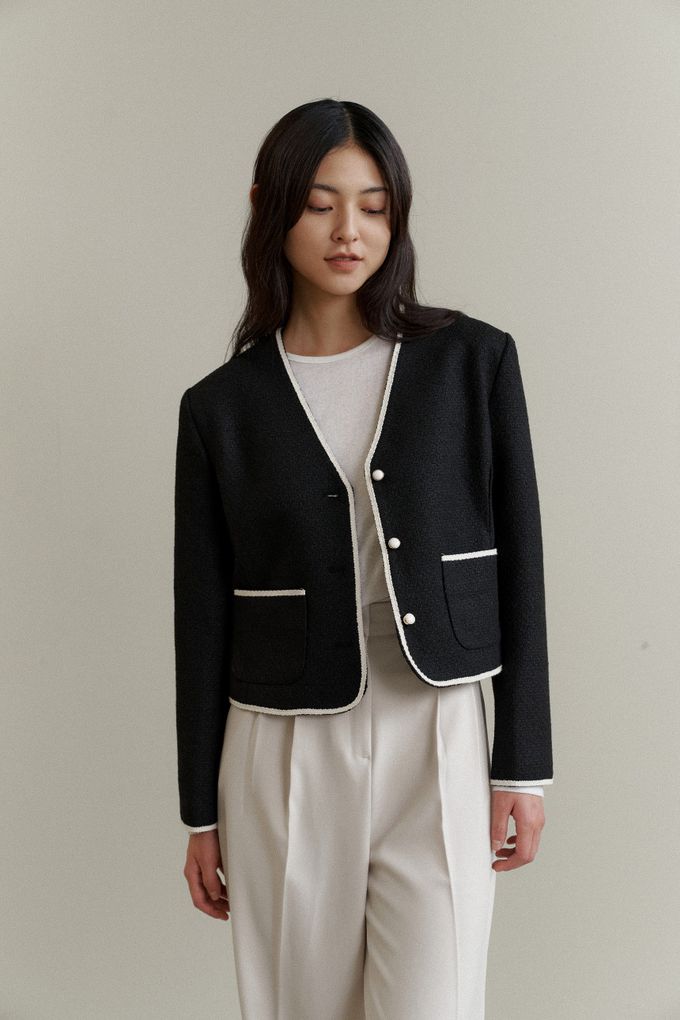 韓國女裝連線 - 氣質V領混羊毛毛呢珠釦外套-米白 (FREE)