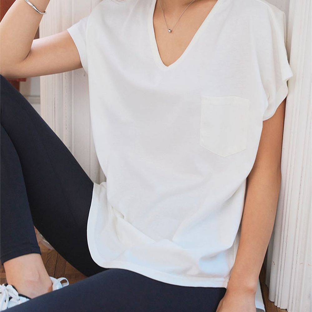 抗透汗 純棉V領口袋修身短袖上衣-白