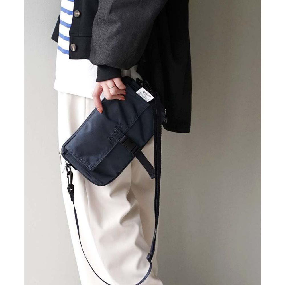 日本 zootie - anello 輕量多夾層便利側背包(可機洗)-海軍藍