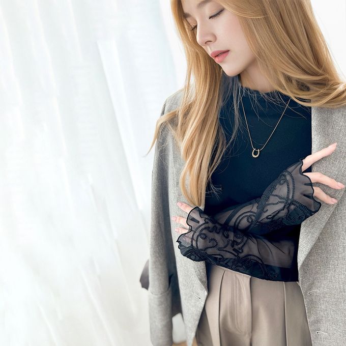日本 Classical Elf - 精緻袖口蕾絲木耳立領上衣-炭灰