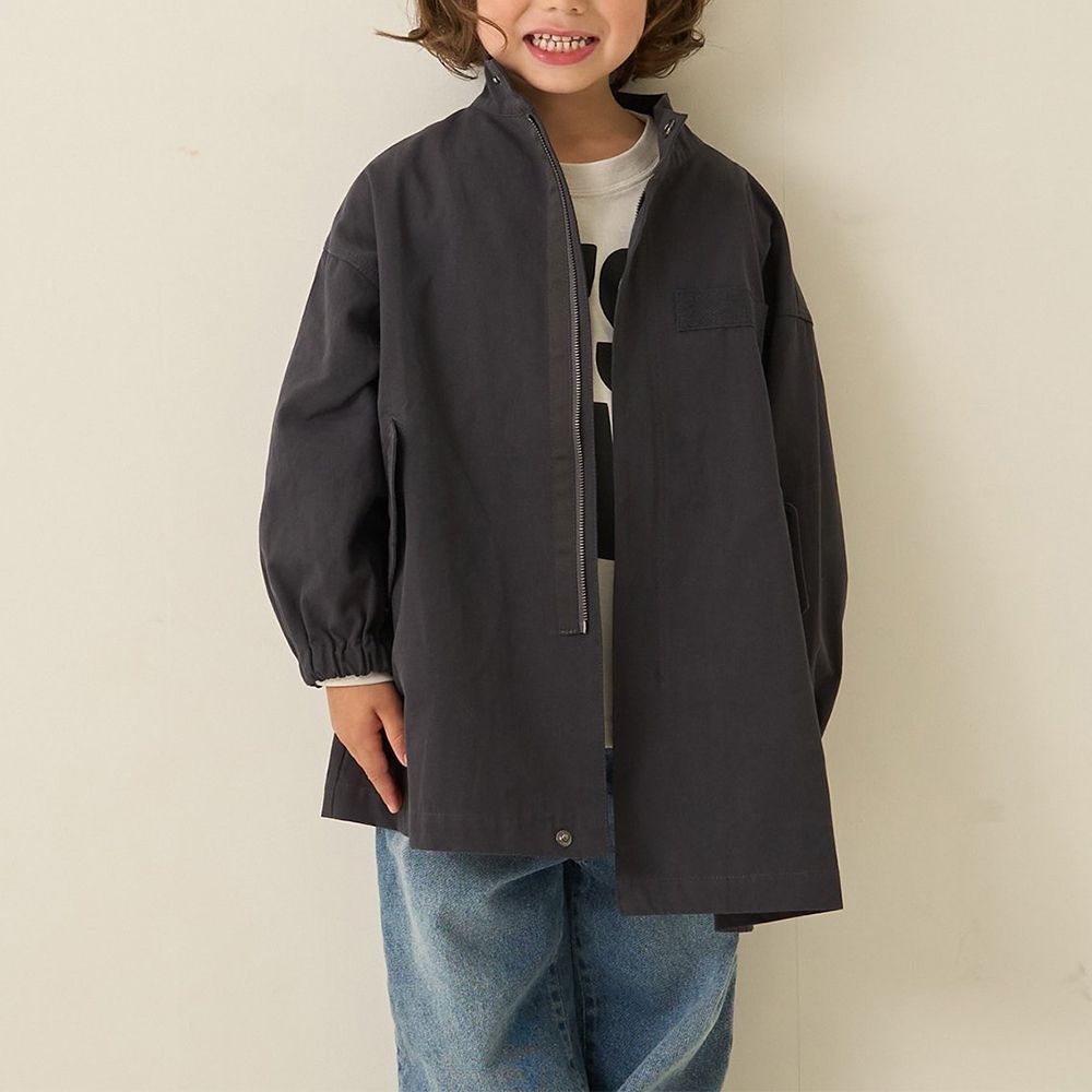 摩登帥氣小立領軍裝風長版外套-炭黑