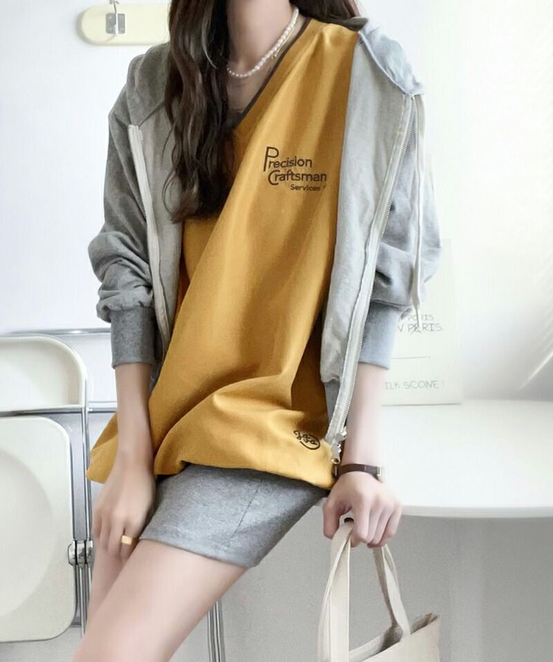 日本 Classical Elf - 英文刺繡百搭無袖上衣/背心-深藍