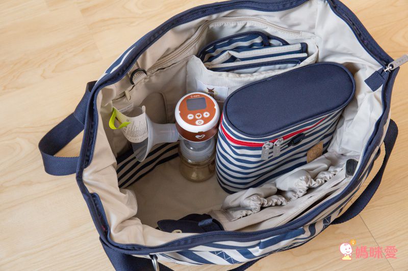 主機只有一個手掌的大小！新貝樂 雙邊電動吸乳器