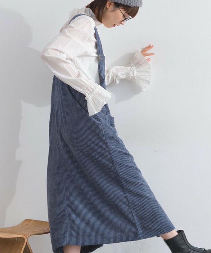 日本 Lupilien - 可愛厚實燈芯絨開叉吊帶裙-軍綠