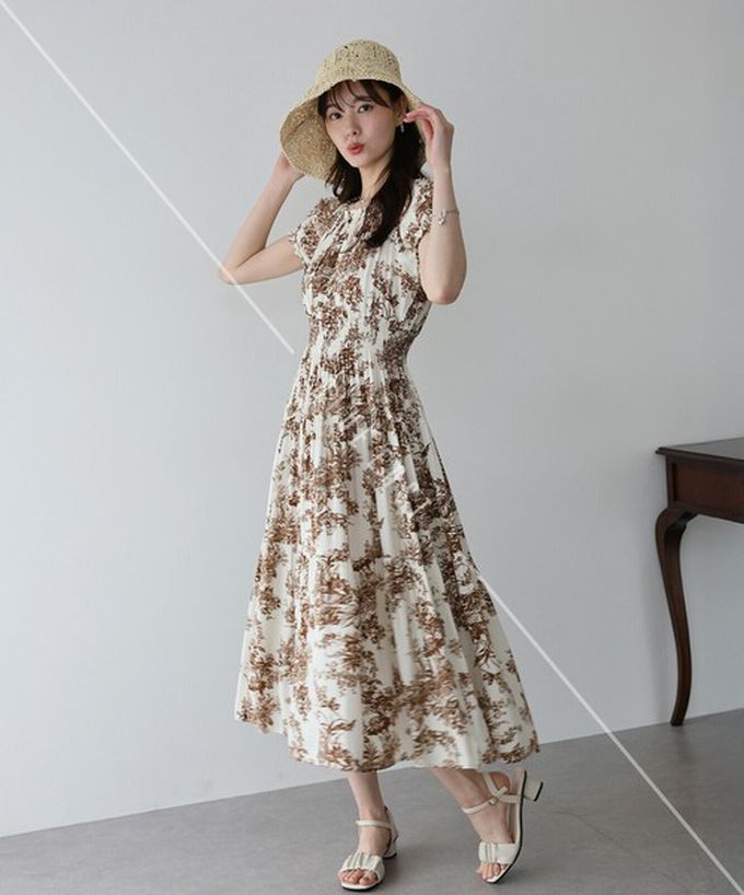 日本 BLUE EAST - 一字領2way露肩迷人短袖洋裝-典雅葉子-黑 (M)